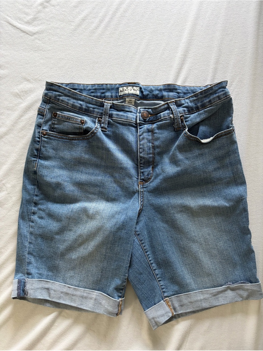 Ava & Viv Bermuda Jean cuffed Shorts Jorts 14W Plus